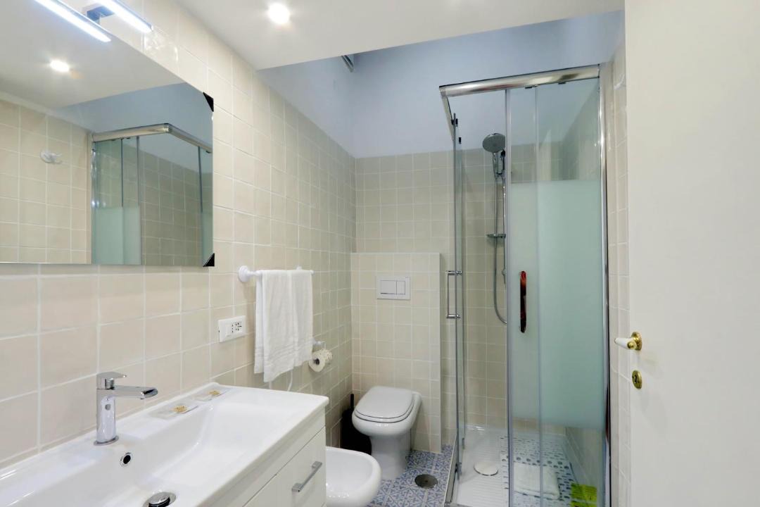 Photo of Bathroom in Rione VI Parione