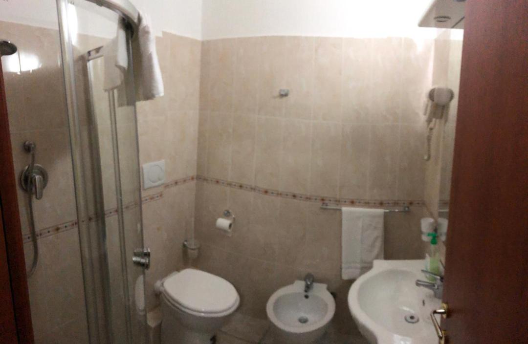 Photo of Bathroom in Rome City Centre