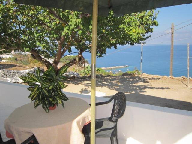 Photo of Patio Balcony in Le Forna