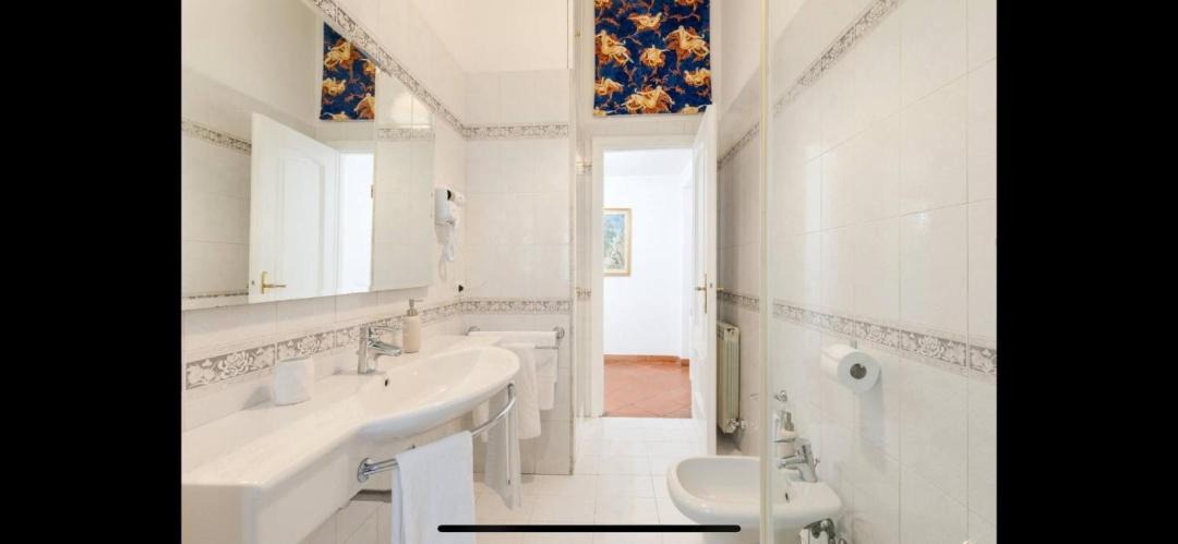 Photo of Bathroom in Monti
