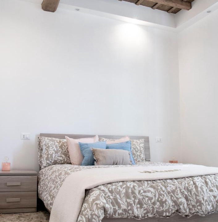 Photo of Bedroom in Rione VI Parione