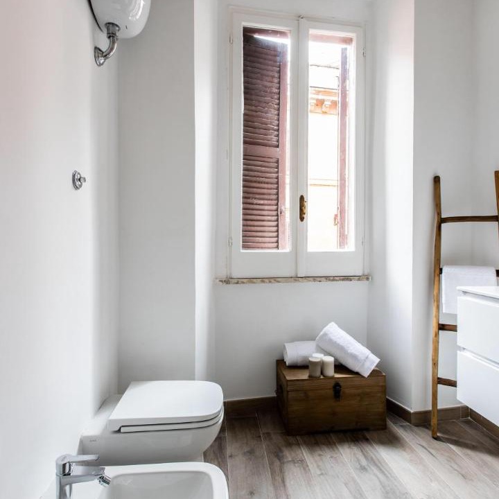 Photo of Bathroom in Navona