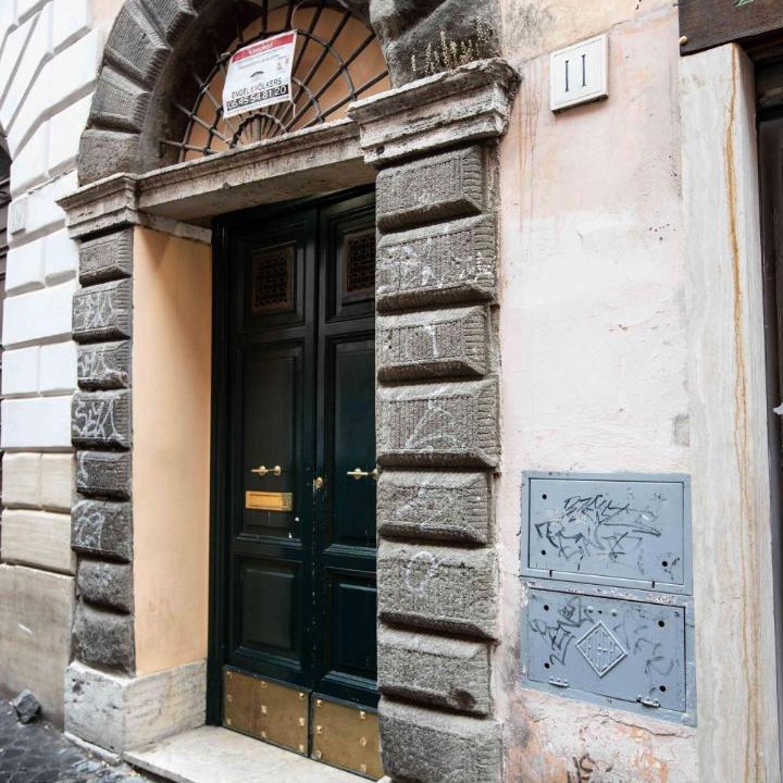 Photo of Others in Navona