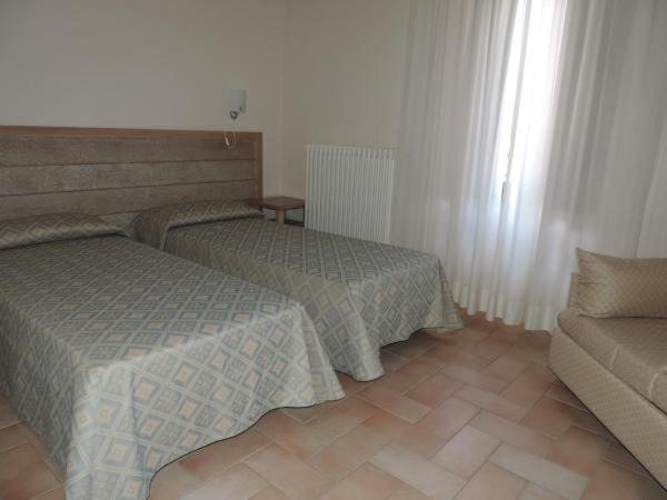 Photo of Others in Spoleto