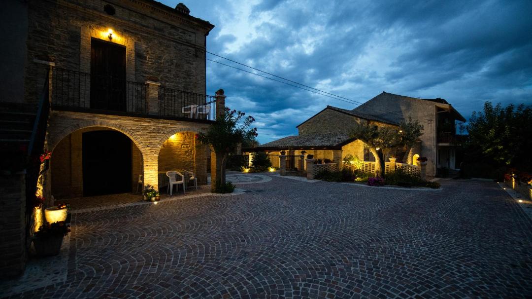 Photo of Buildings in Crecchio