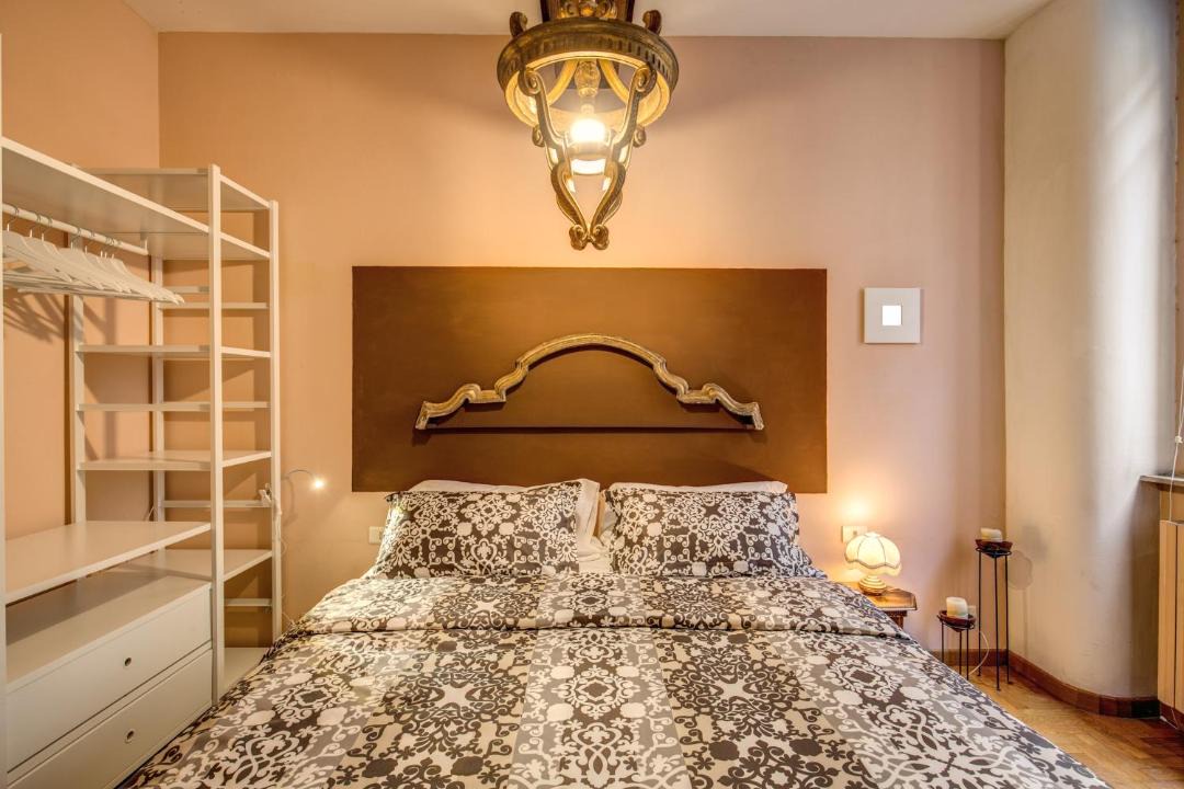 Photo of Bedroom in Rione VI Parione