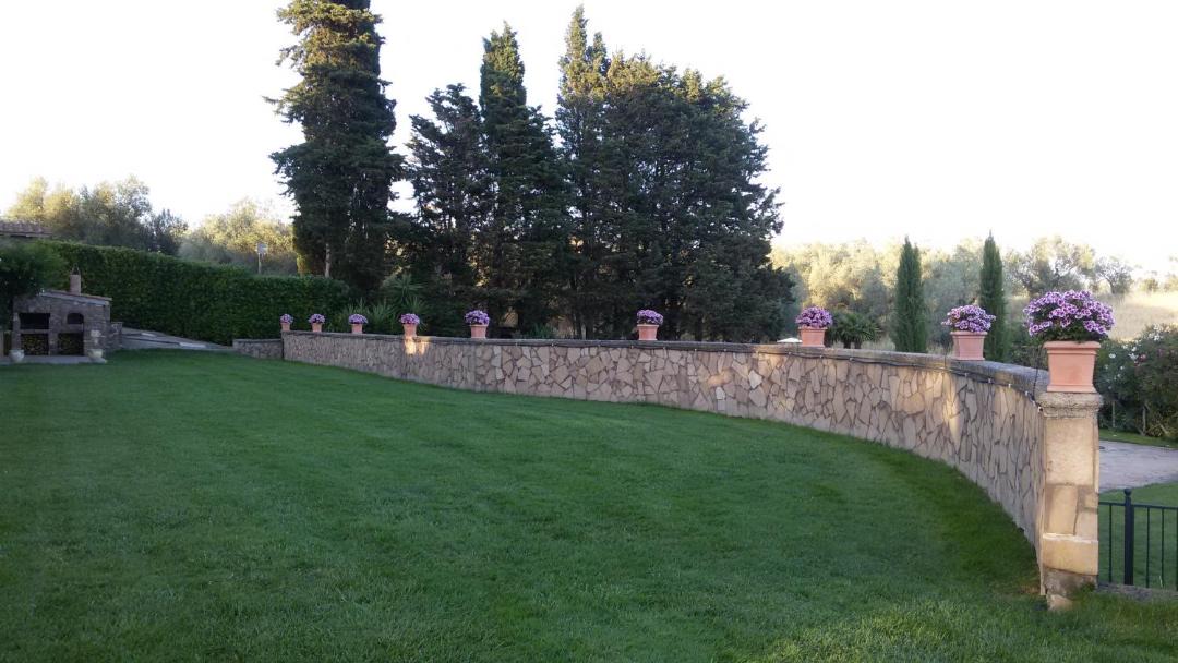 Photo of Others in Tuscania