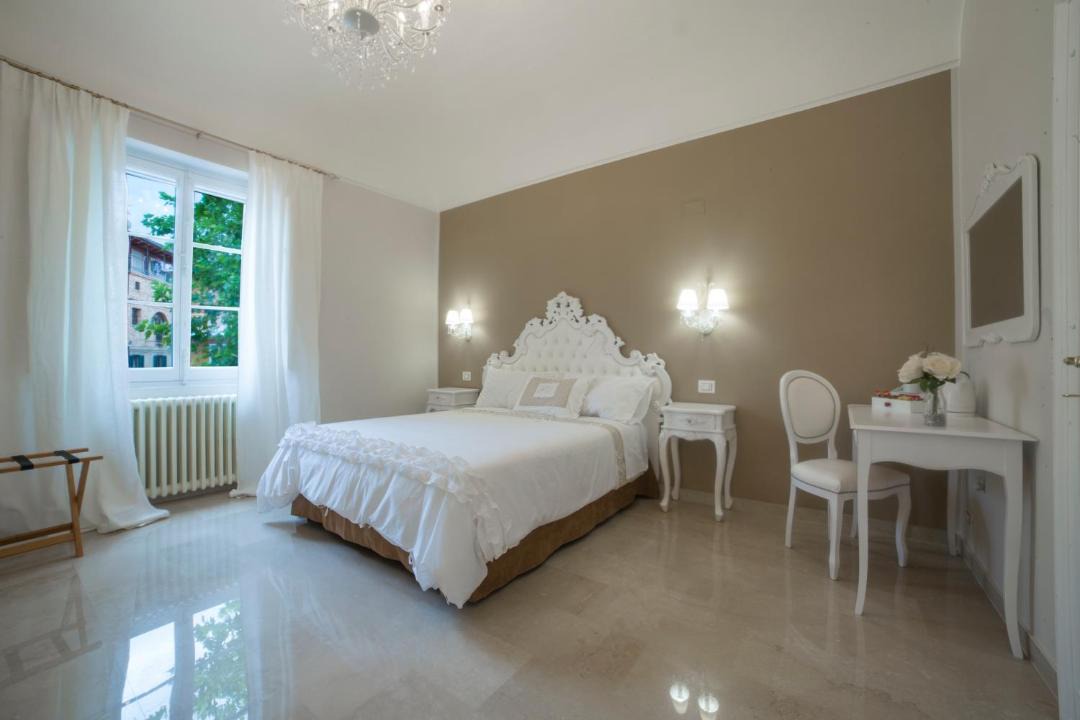 Photo of Others in Vasto