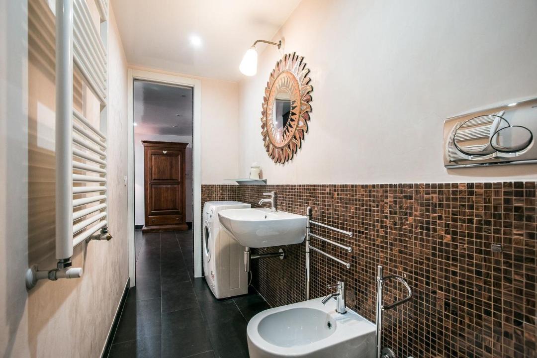 Photo of Bathroom in Monti