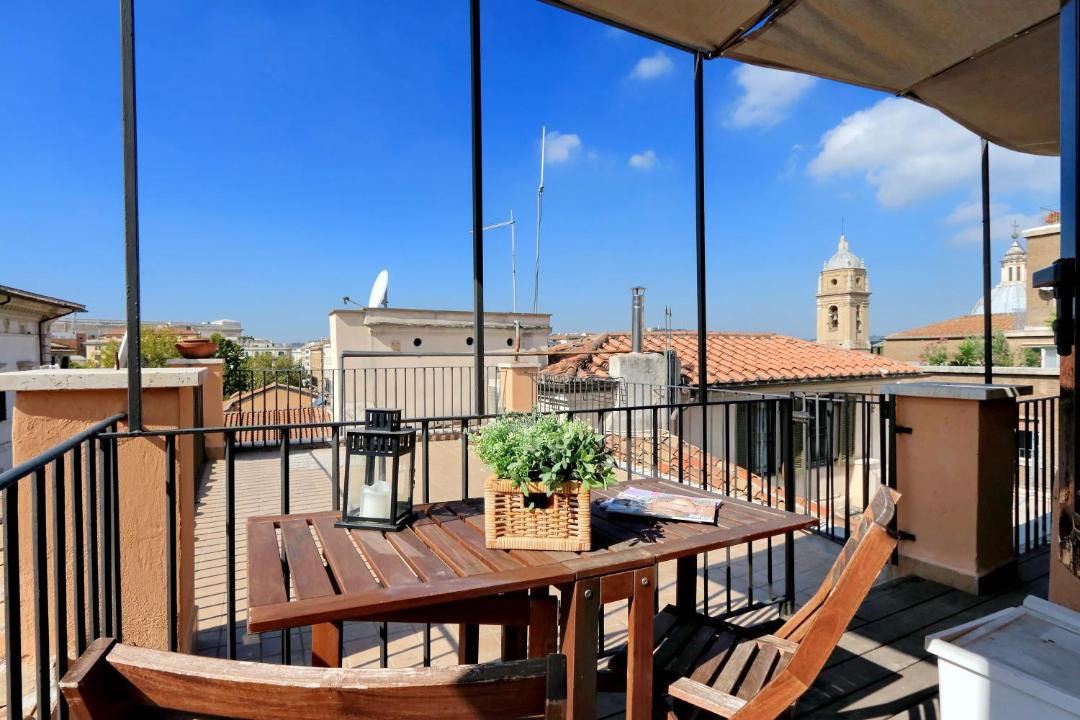 Photo of Patio Balcony in Rione IV Campo Marzio