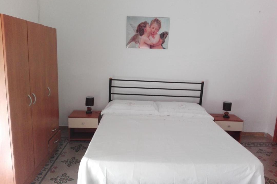 Photo of Bedroom in Crotone