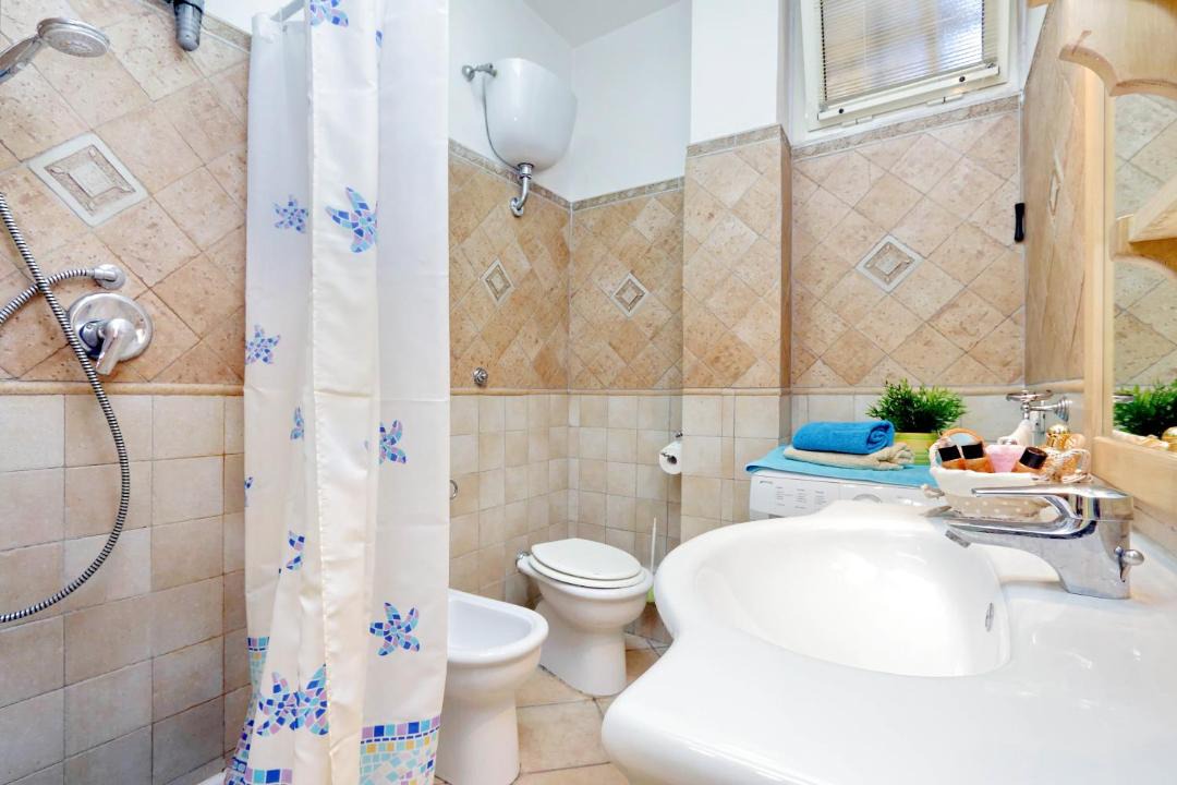Photo of Bathroom in Monti