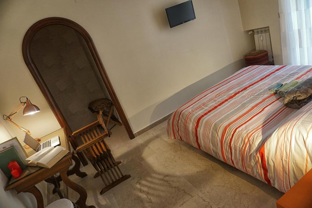 Photo of Bedroom in Rione Alto
