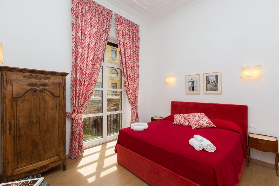 Photo of Bedroom in Rione II Trevi