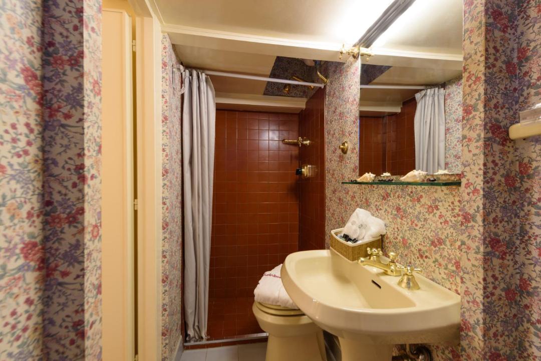Photo of Bathroom in Rione IV Campo Marzio