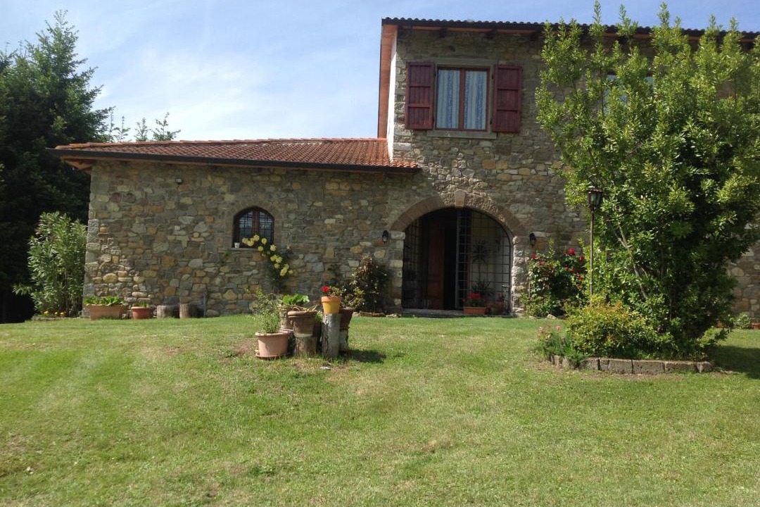Photo of Buildings in Poppi