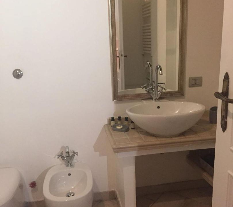 Photo of Bathroom in Monti
