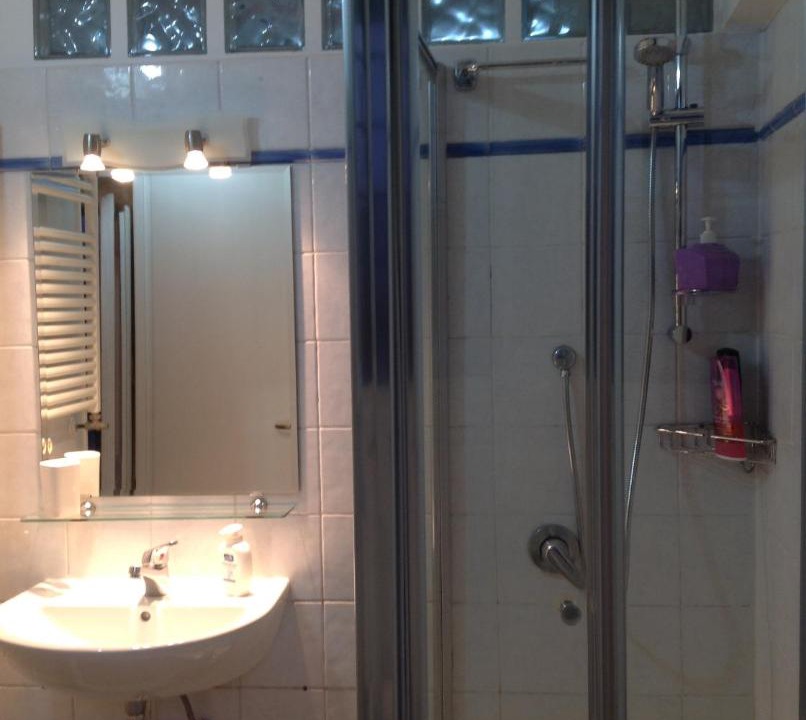 Photo of Bathroom in Rione VI Parione