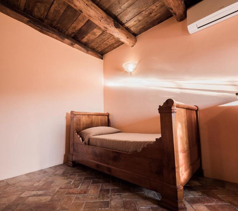 Photo of Others in Arpino