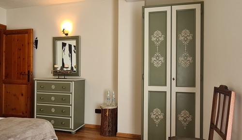 Classic Room, Mountain View, Garden Area