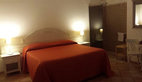 Classic Double Room