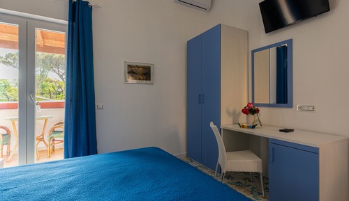 Double or Twin Room, Garden View