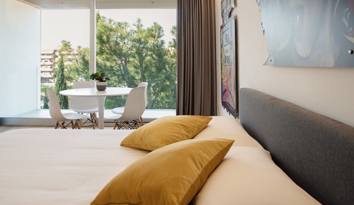 Junior Studio Suite