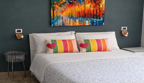 Executive Double or Twin Room, 1 King Bed, Shared Bathroom, Garden View (Camera Suoni)