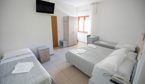 Premium Quadruple Room