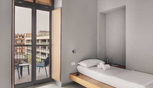 Balcony Room