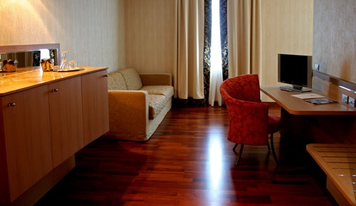 Suite, Hot Tub