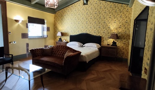 Executive Suite (Borgo)
