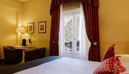 Double or Twin Room, Balcony, Mountain View (Prestige)