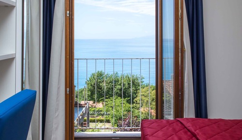 Classic Double Room, Sea View