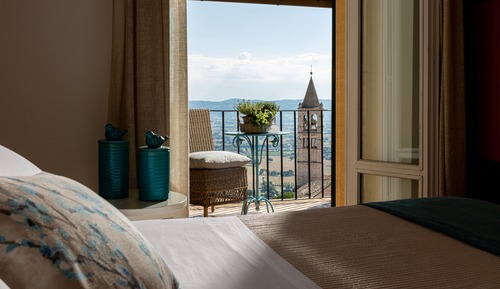 Elite Room, City View, Tower