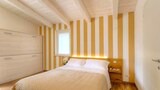 Superior Double Room, Ensuite, Annex Building