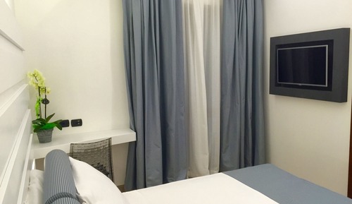 Double Room, Jetted Tub