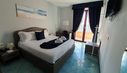 Double Room, Sea View