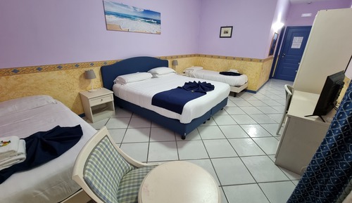 Standard Quadruple Room