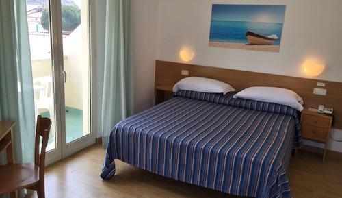 Comfort Double or Twin Room