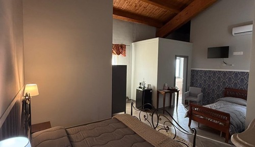 Deluxe Double or Twin Room, Vineyard View
