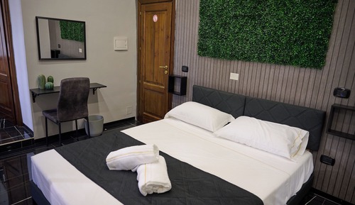 Basic Double Room, Balcony, Garden View