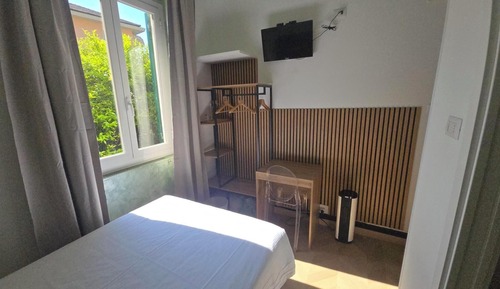 Classic Single Room, Garden View