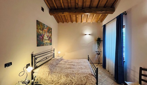 Romantic Apartment, Patio, Lake View