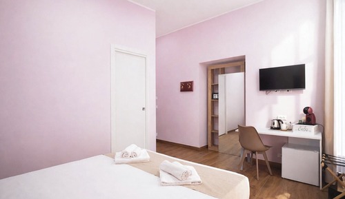 Standard Room, Courtyard View