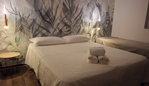 Premium Triple Room, Non Smoking, Private Bathroom