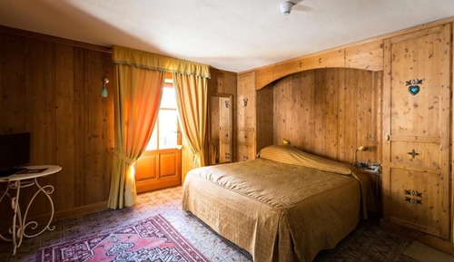 Classic Room