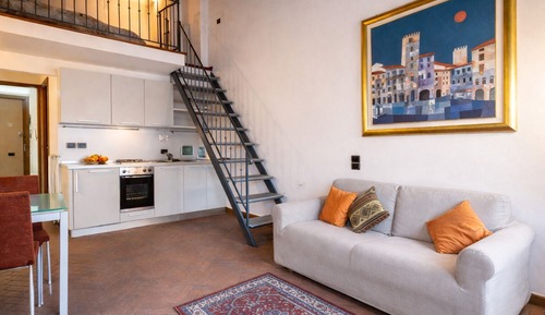 Panoramic Condo, City View