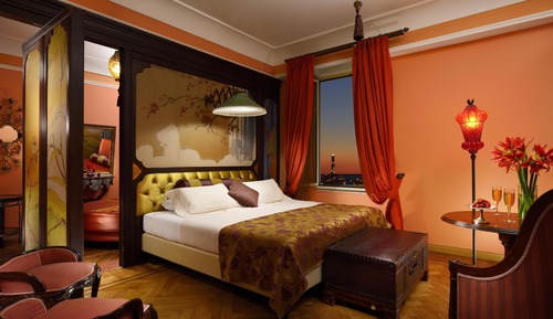 Suite, 1 King Bed (Secret)