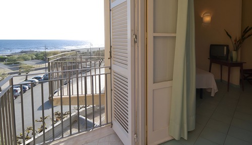 Classic Double or Twin Room, Sea View